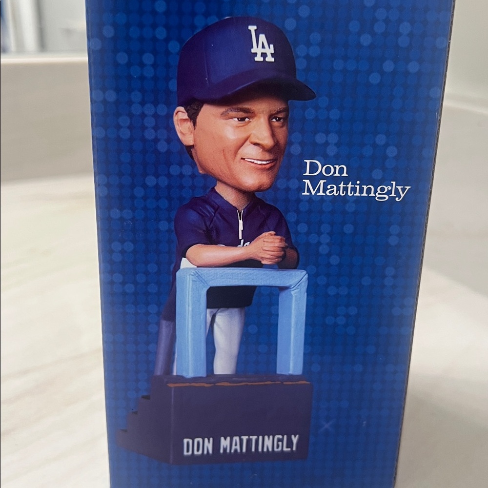 🆕 NIB Don Mattingly Manager LA Los Angeles Dodgers  Collectors Bobblehead 2011